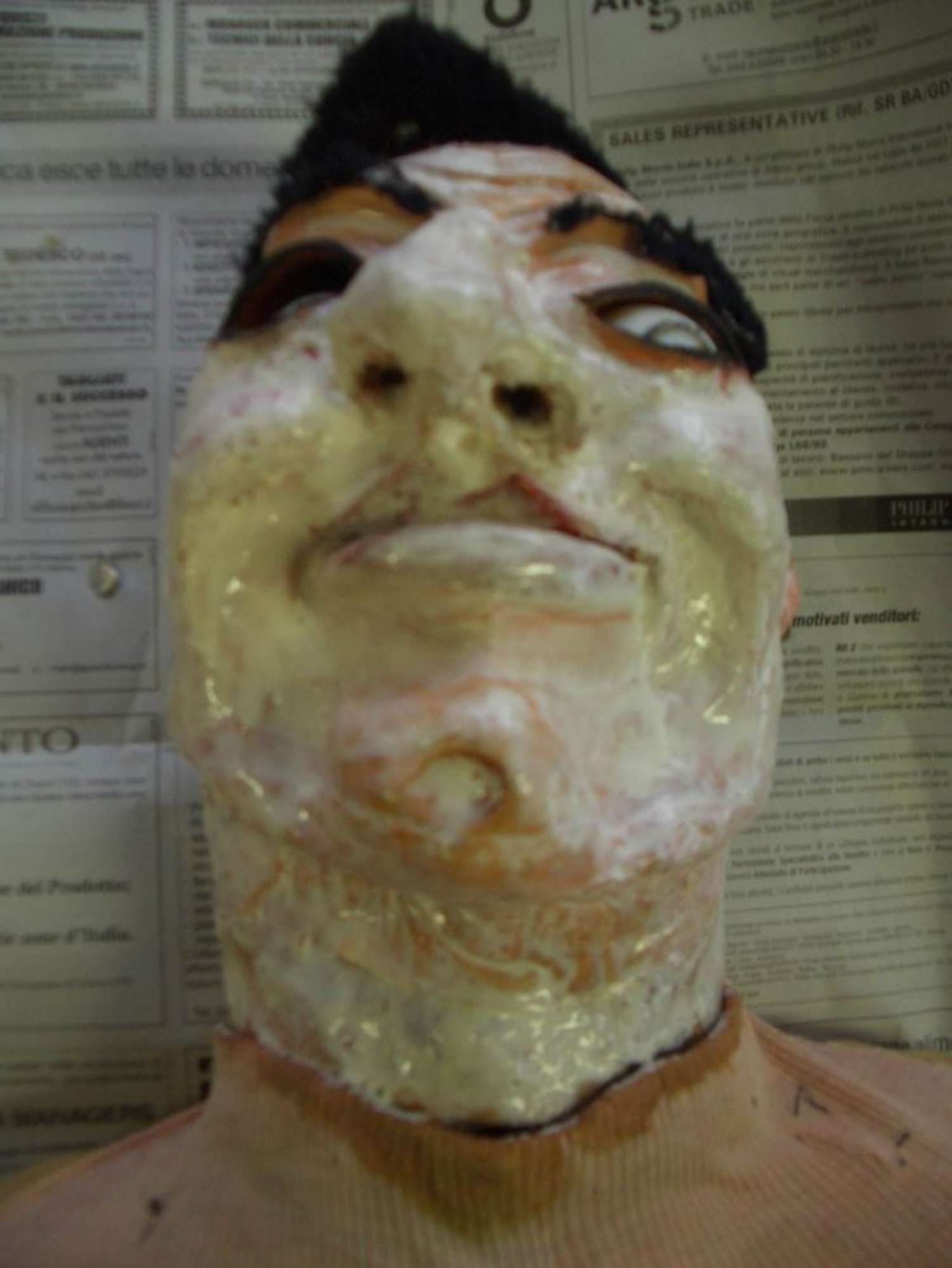 Personaggio 2 durante il restauro